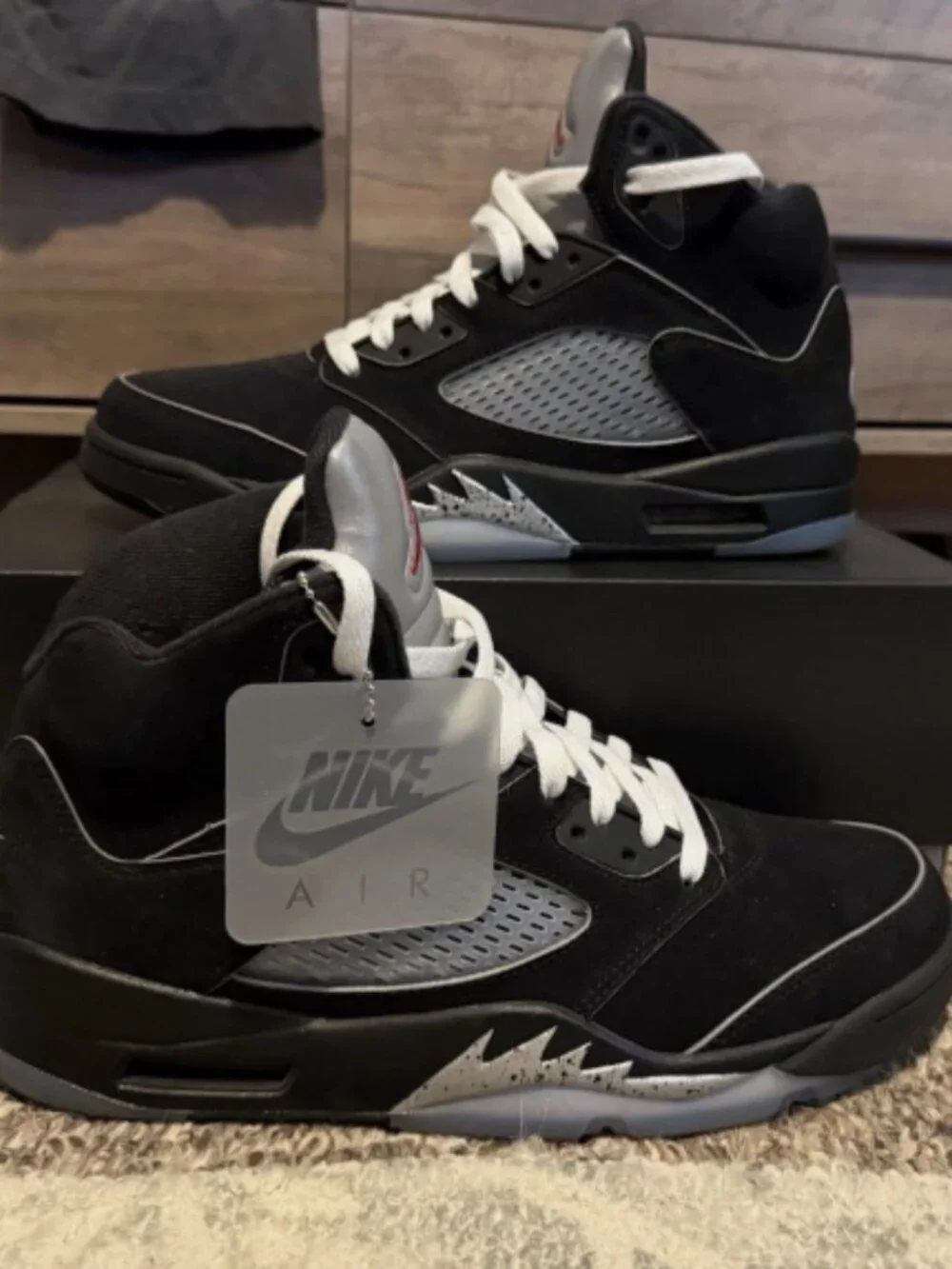 Air Jordan 5 Retro OG Black Metallic